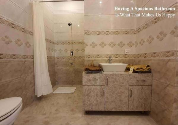  orchid-green Bathroom