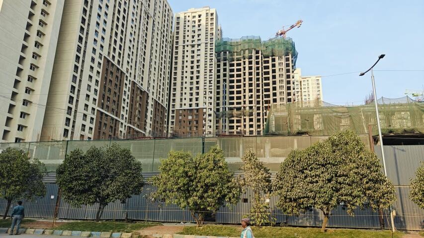 Dosti Olive Dosti West County