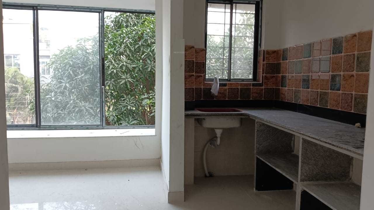  samyra flora Kitchen