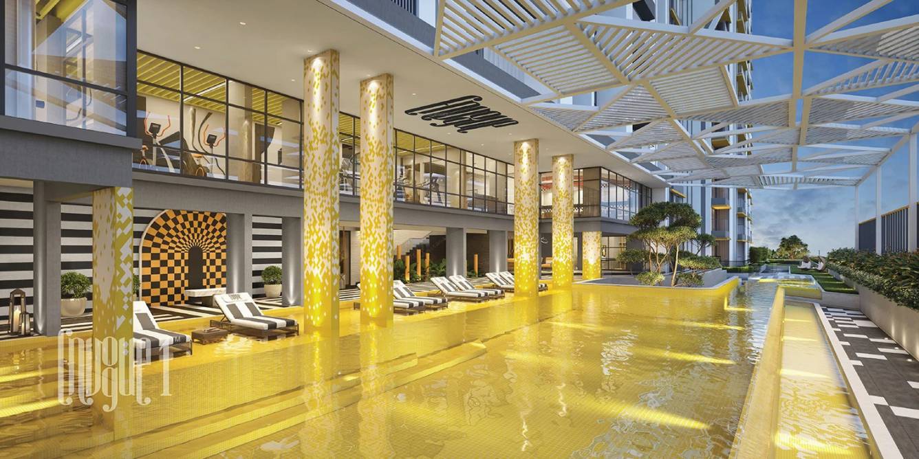  envogue1 Swimming Pool