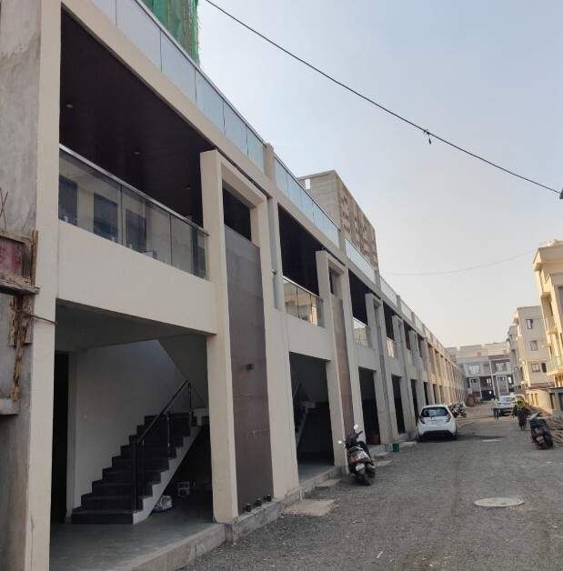  bungalows Dummy Tower Construction Status Sept 25