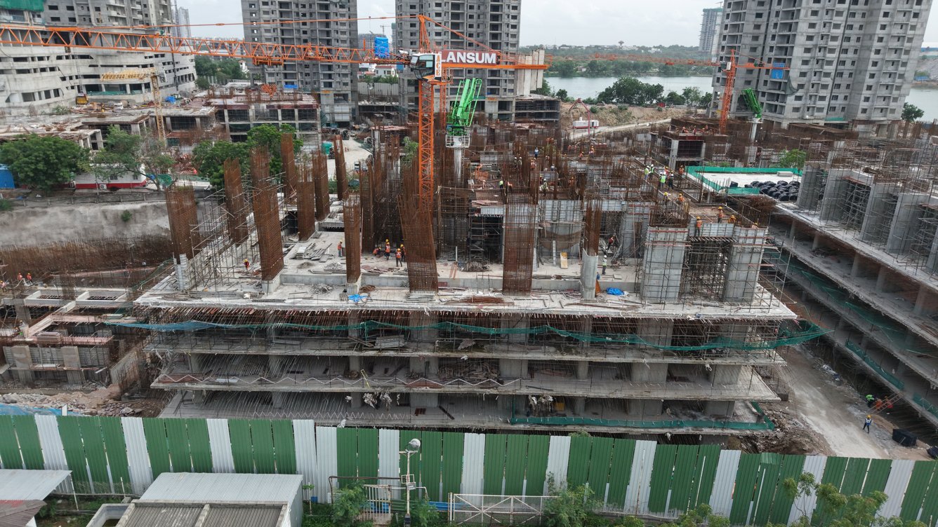 lansum elena Construction Status Sept 25