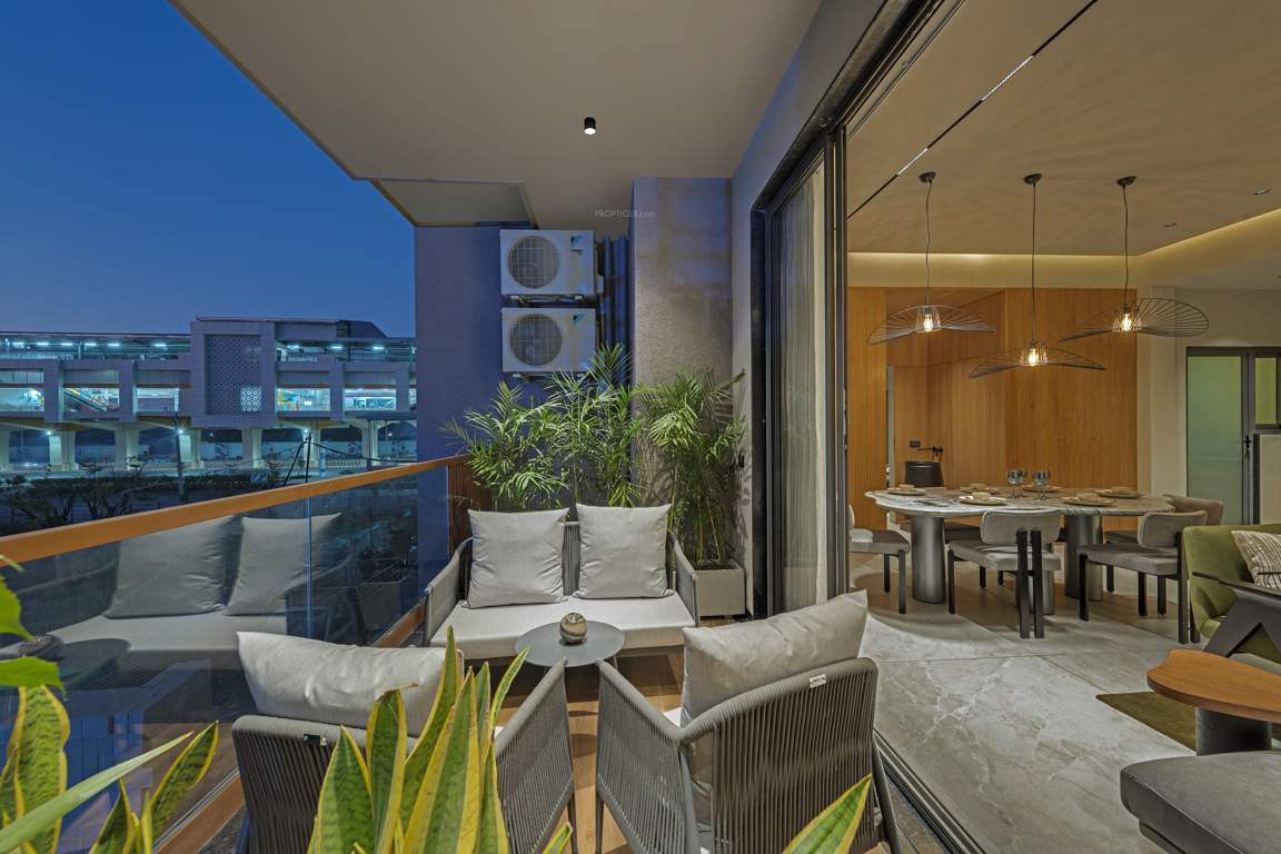  the balcony by kaavyaratna Balcony