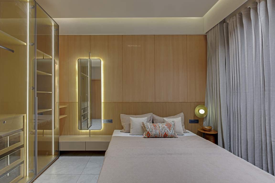  the balcony by kaavyaratna Bedroom