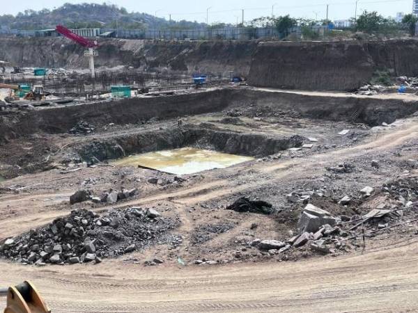 constructionStatus of Rajapushpa Infina