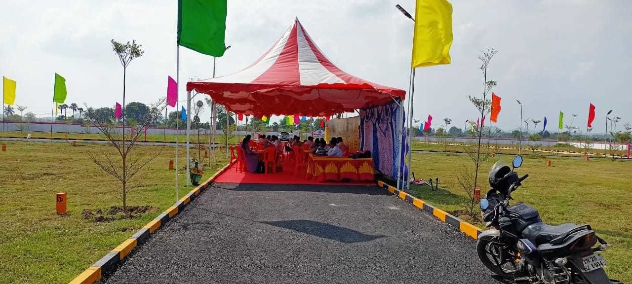  ishwaryam grand city Plot