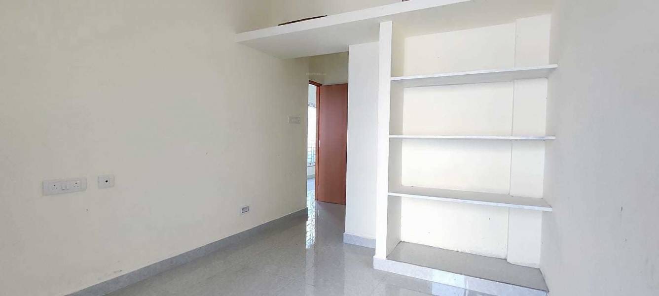  homes apartment Bedroom