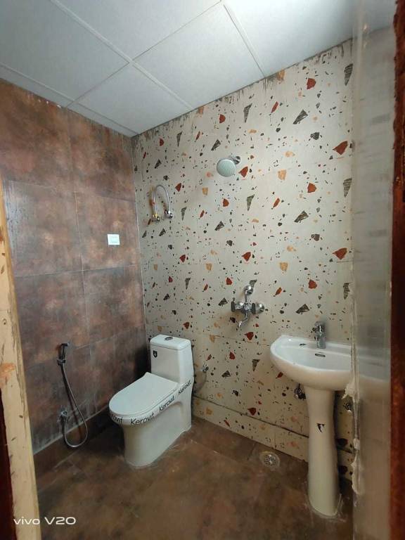 twin clarus Bathroom