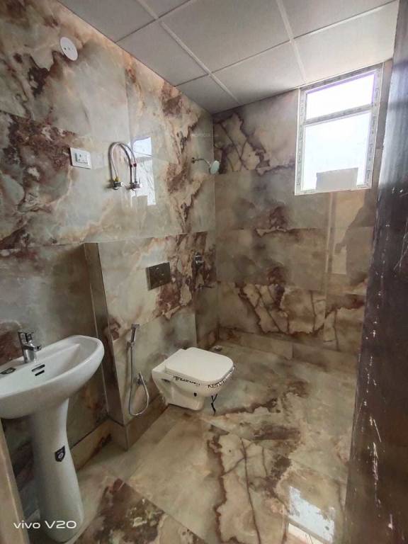 twin clarus Bathroom