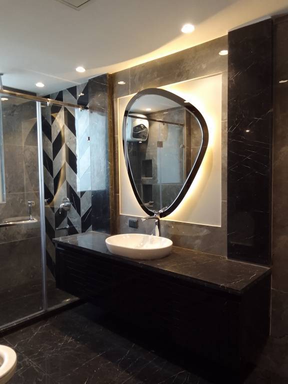  estate floor 2 Bathroom