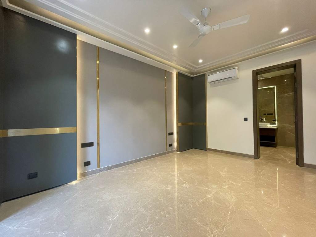  estate floors 3 Living Area