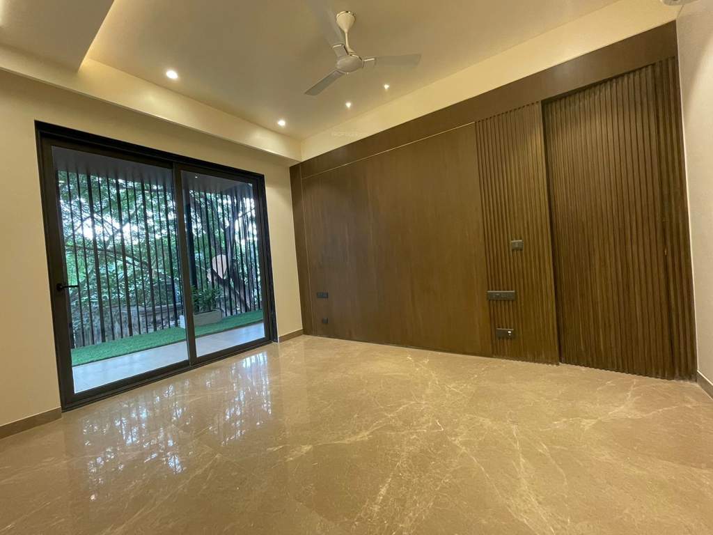  estate floors 3 Living Area