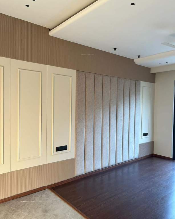  estate floors 5 Living Area