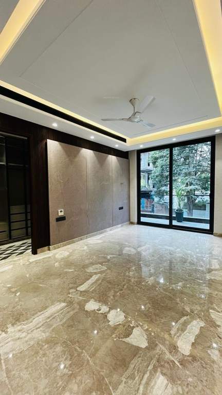  estate floors 7 Living Area