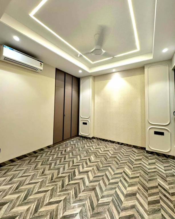  estate floors 8 Bedroom