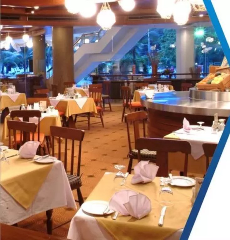 signature street Restaurant