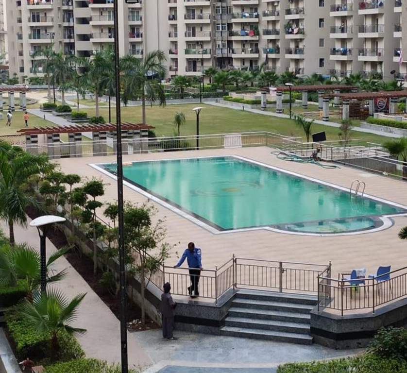  sawasdee jlg galleria Swimming Pool