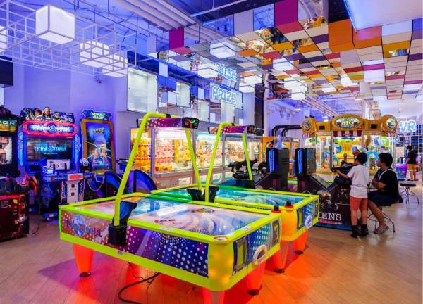 Others mmillennia Others