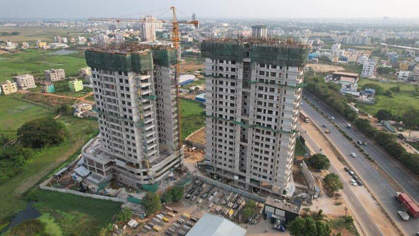  levels Construction Status Apr 25