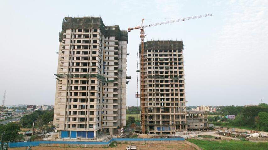  levels Construction Status Apr 25