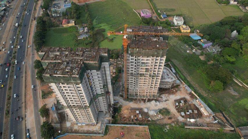  levels Construction Status Apr 25