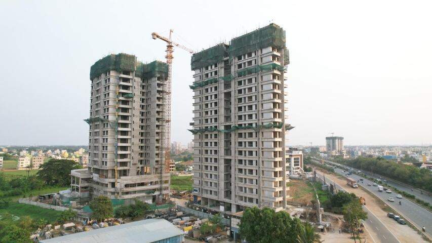  levels Construction Status Apr 25