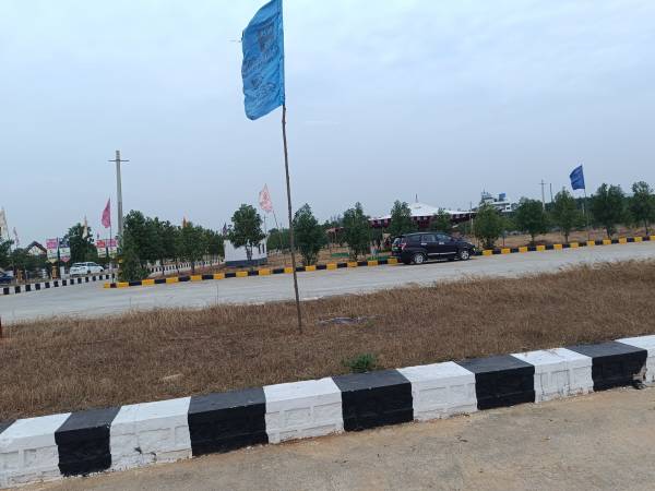  cyber-town-ship Plot