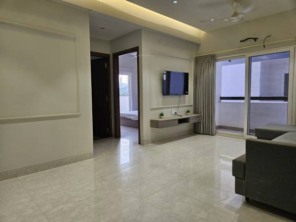  eminence Living Area