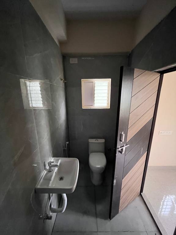  ss signature Bathroom