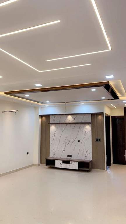  luxury floors 275 sqyd Living Area