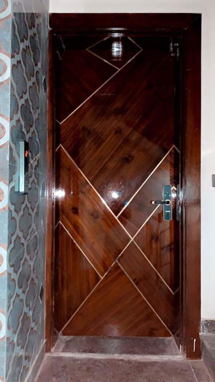  luxury floors 275 sqyd Living Area