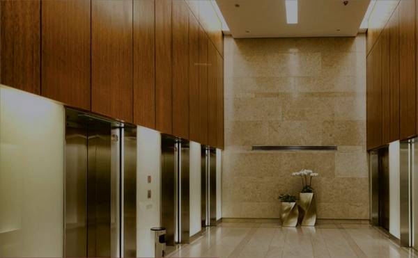  world-trade-tower Service Lift