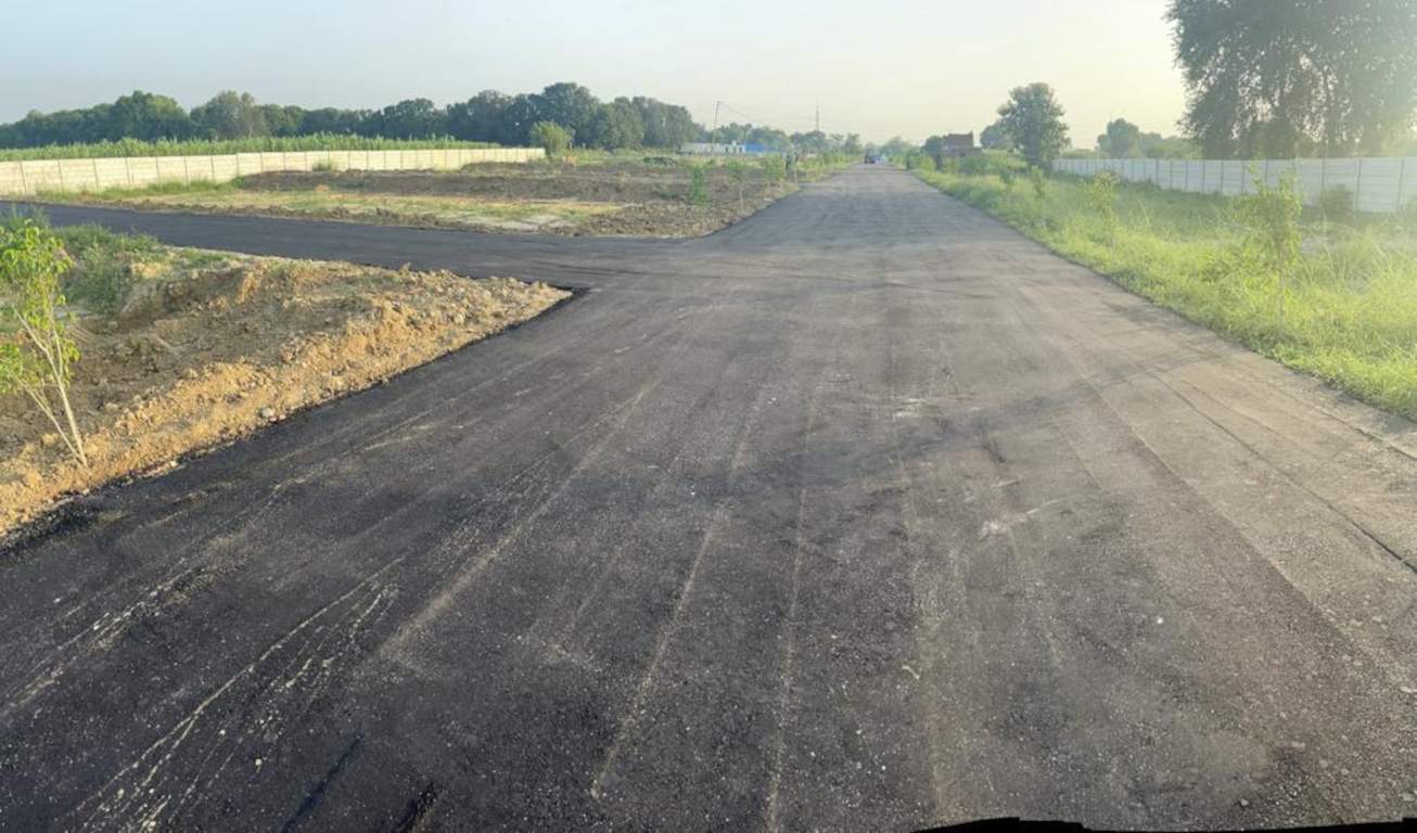  paradise Internal Roads