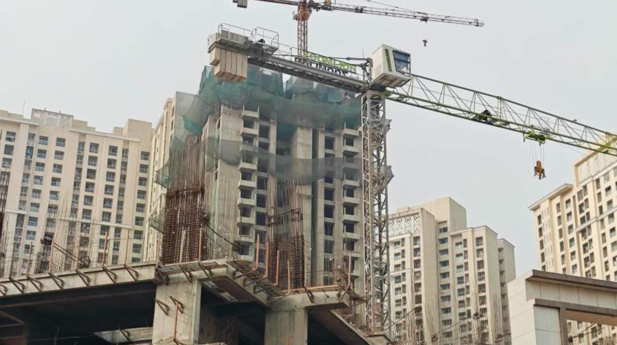 west county phase 6 dosti maple Maple Wing B Building No 3 Construction Status Jan 25