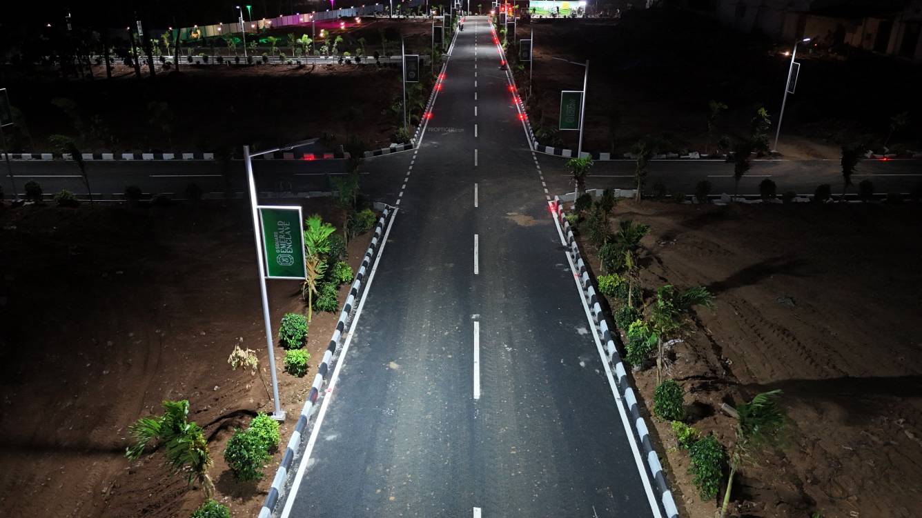 emerald enclave Plot