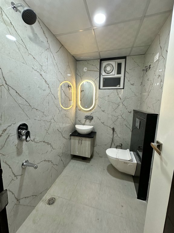  heights ii Bathroom