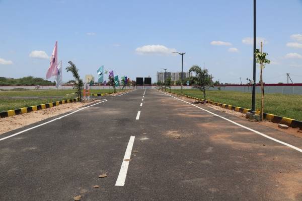  pranavam-srivari-nilayam Plot