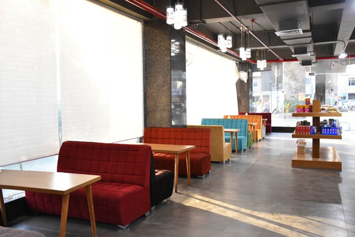  business park Restaurant