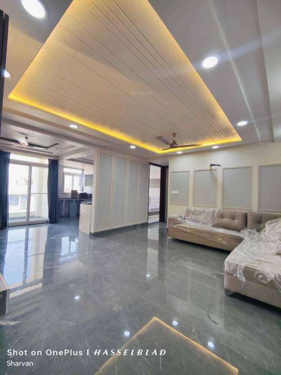  heights 17 Living Area