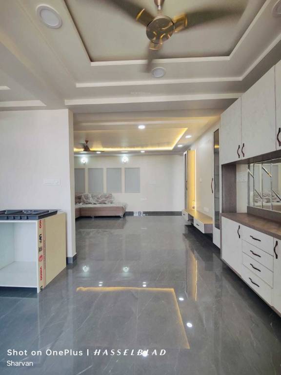  heights 17 Living Area