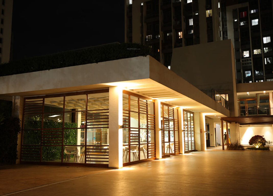  little earth kiwale building c13 Others