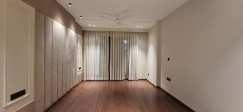  ultra-premium-luxurious-floors Living Area