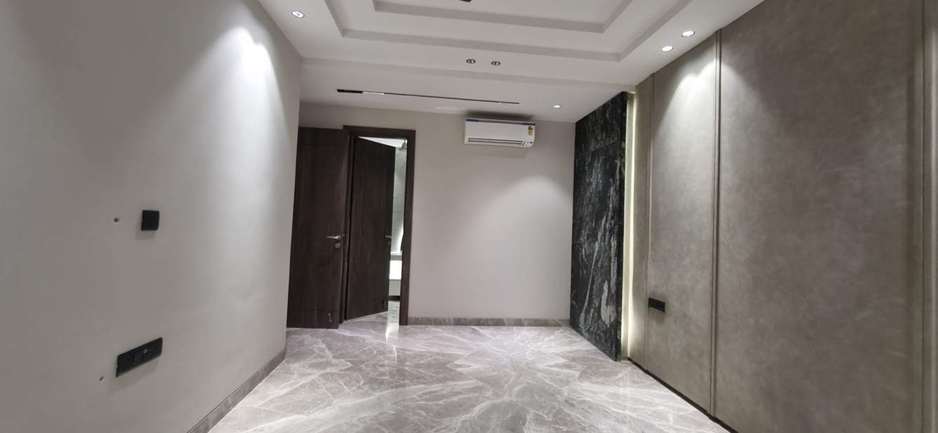  ultra premium luxurious floors Lobby