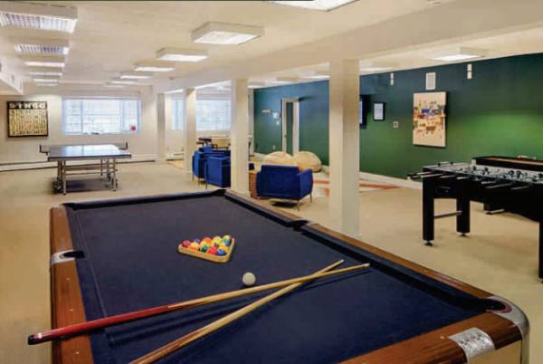  emerald Indoor Games