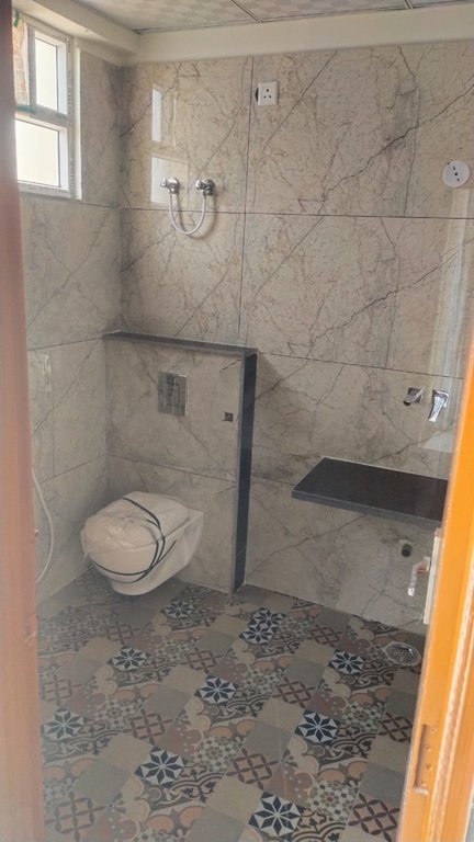  the grand arch ii Bathroom