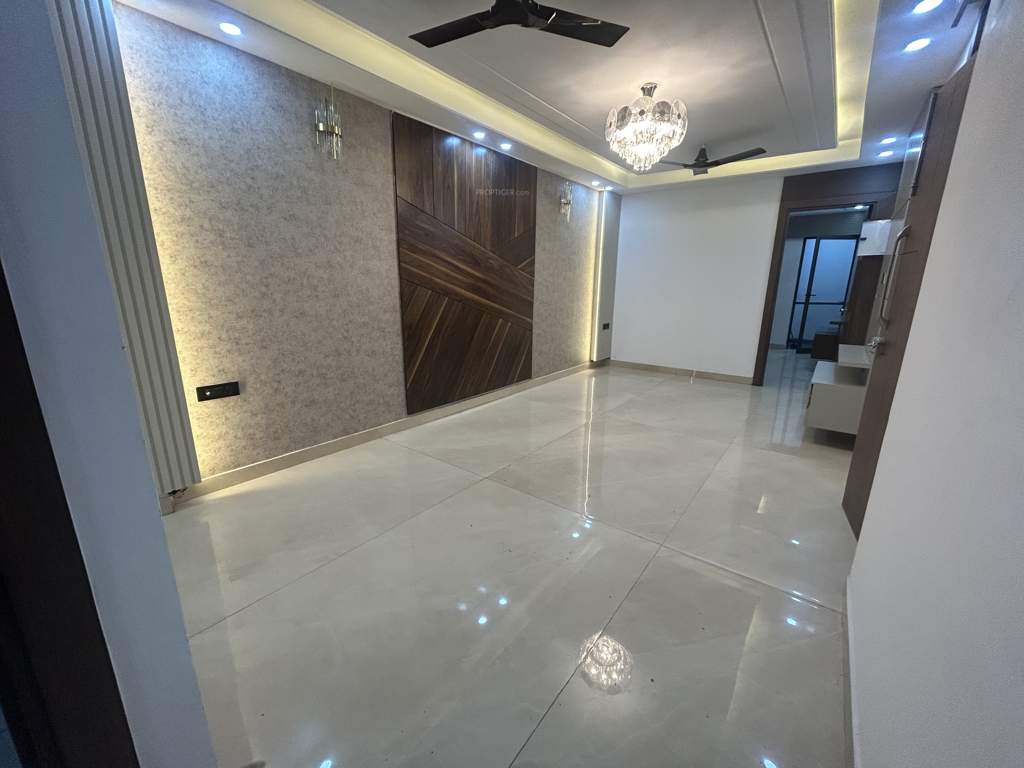  luxury floors Living Area