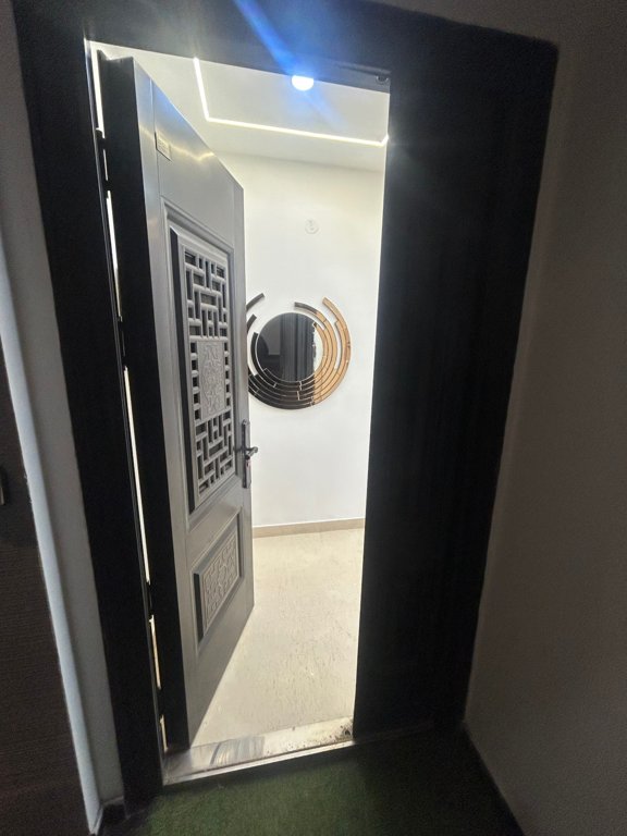  ultra luxurious floor Bedroom