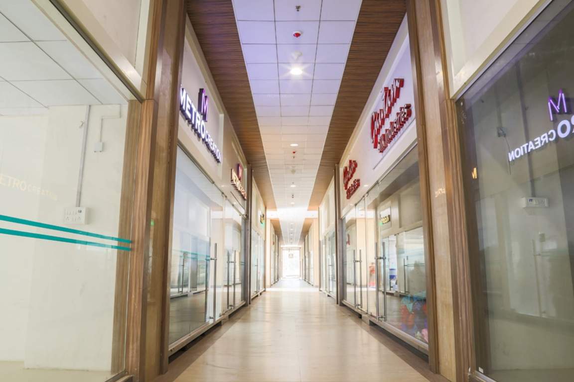 radha raman textile market phase 1 Others