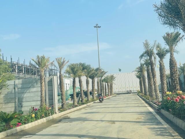 Signature Global De Luxe DXP