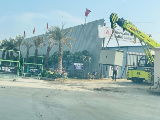 Signature Global De Luxe DXP